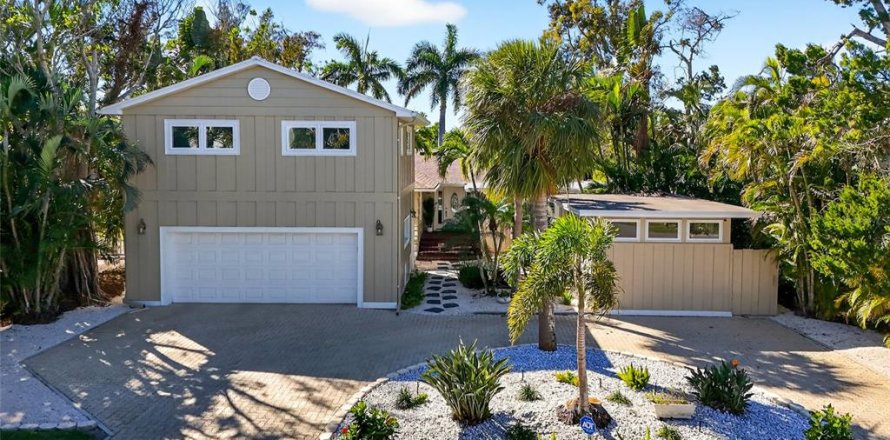 Villa ou maison à Longboat Key, Floride 3 chambres, 245.54 m2 № 2142041