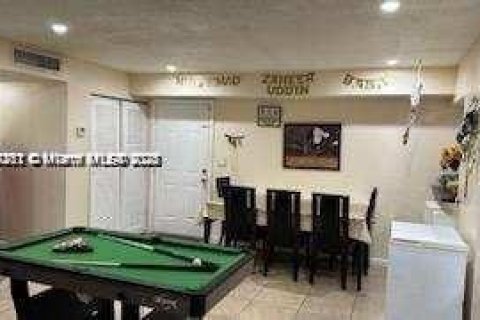 Condo in Hialeah, Florida, 3 bedrooms  № 1715695 - photo 3