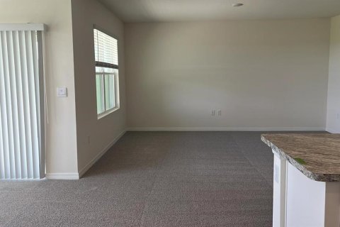 Casa en venta en Haines City, Florida, 3 dormitorios, 160.26 m2 № 1725818 - foto 17