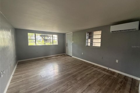 Apartment in Winter Haven, Florida 1 bedroom, 55.28 sq.m. № 2394221 - photo 4
