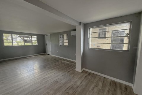 Apartment in Winter Haven, Florida 1 bedroom, 55.28 sq.m. № 2394221 - photo 5