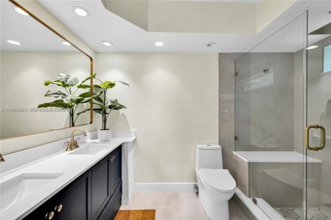 House in Tamarac, Florida 4 bedrooms, 222.22 sq.m. № 1996780 - photo 14