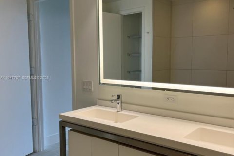 Купить кондоминиум в Санрайз, Флорида 2 спальни, 95.32м2, № 2004012 - фото 20