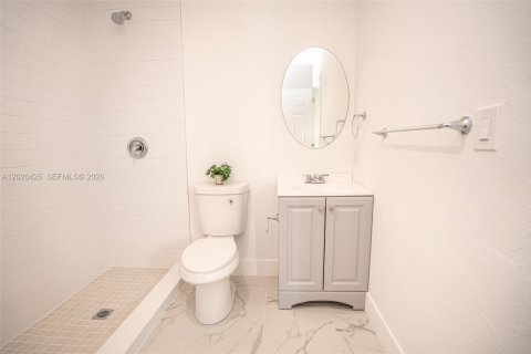 Villa ou maison à vendre à Miami Gardens, Floride: 4 chambres, 257.53 m2 № 2086925 - photo 24