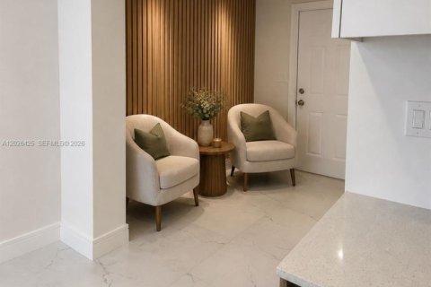 Villa ou maison à vendre à Miami Gardens, Floride: 4 chambres, 257.53 m2 № 2086925 - photo 9