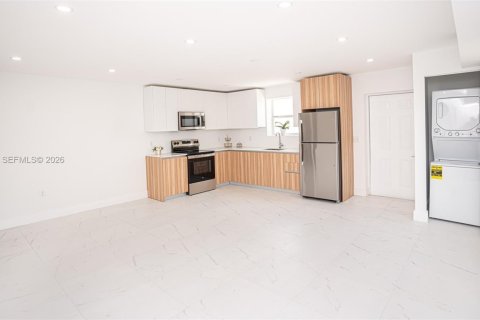 Villa ou maison à vendre à Miami Gardens, Floride: 4 chambres, 257.53 m2 № 2086925 - photo 16