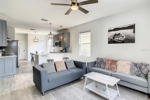 Casa en venta en Davenport, Florida, 3 dormitorios, 151.43 m2 № 1723731 - foto 15