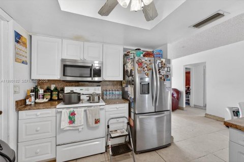 Casa en venta en Margate, Florida, 2 dormitorios, 110.65 m2 № 2062853 - foto 8