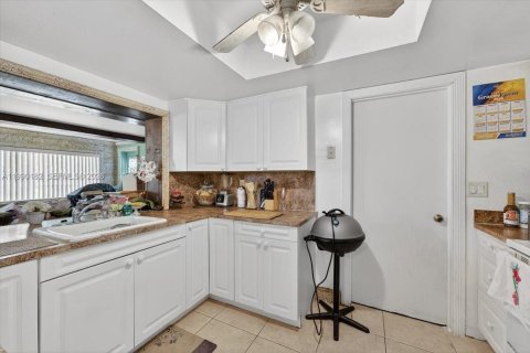 Casa en venta en Margate, Florida, 2 dormitorios, 110.65 m2 № 2062853 - foto 9