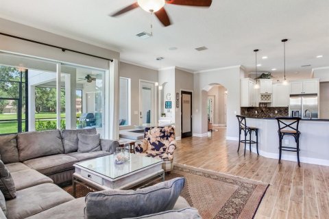 Casa en venta en Brandon, Florida, 5 dormitorios, 324.69 m2 № 1797898 - foto 25