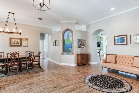 Casa en venta en Brandon, Florida, 5 dormitorios, 324.69 m2 № 1797898 - foto 12
