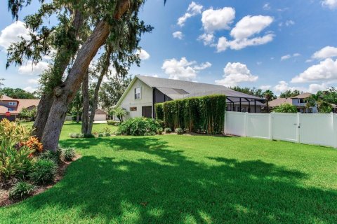 Casa en venta en Brandon, Florida, 5 dormitorios, 324.69 m2 № 1797898 - foto 7