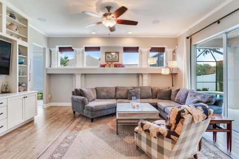 Casa en venta en Brandon, Florida, 5 dormitorios, 324.69 m2 № 1797898 - foto 20