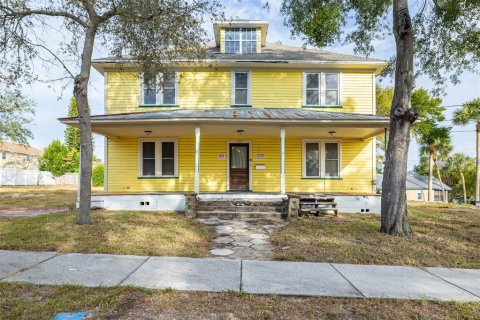 House in Tarpon Springs, Florida 4 bedrooms, 319.68 sq.m. № 1540178 - photo 3