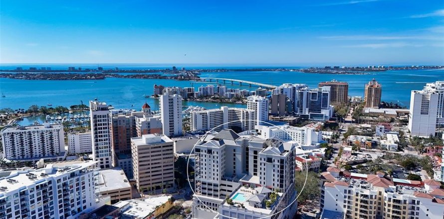 Condominio en Sarasota, Florida, 2 dormitorios  № 1856595
