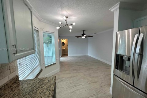 Villa ou maison à louer à Cooper City, Floride: 3 chambres, 168.62 m2 № 1921287 - photo 10