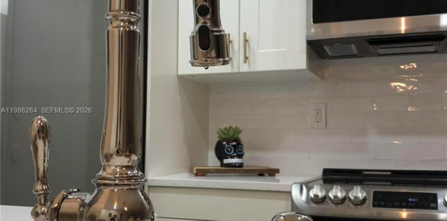 Condo à Fort Lauderdale, Floride, 2 chambres  № 2051438