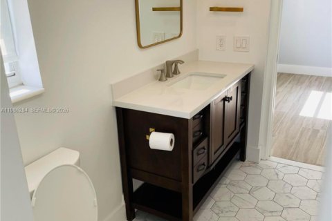 Copropriété à louer à Fort Lauderdale, Floride: 2 chambres, 78.97 m2 № 2051438 - photo 7