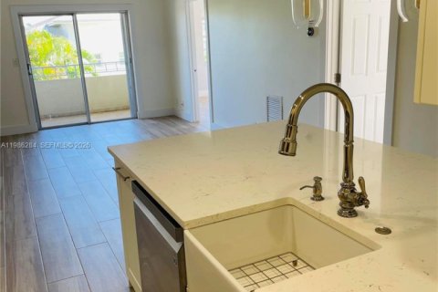 Copropriété à louer à Fort Lauderdale, Floride: 2 chambres, 78.97 m2 № 2051438 - photo 4