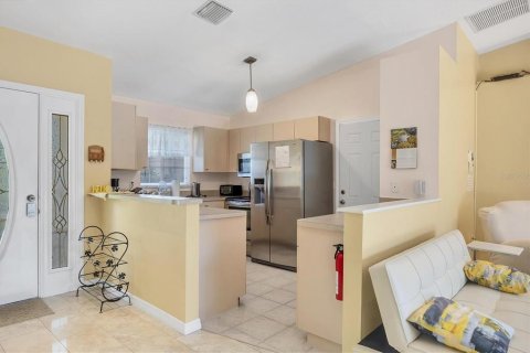 House in Sarasota, Florida 3 bedrooms, 116.41 sq.m. № 1786305 - photo 17