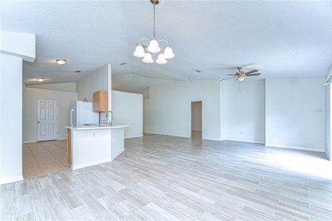 Casa en alquiler en Tampa, Florida, 3 dormitorios, 174.1 m2 № 2199949 - foto 18