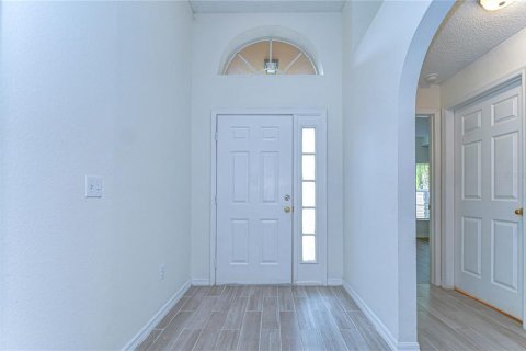 Casa en alquiler en Tampa, Florida, 3 dormitorios, 174.1 m2 № 2199949 - foto 4