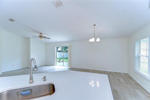 Casa en alquiler en Tampa, Florida, 3 dormitorios, 174.1 m2 № 2199949 - foto 17