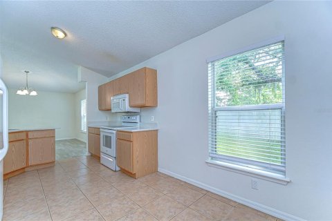 Casa en alquiler en Tampa, Florida, 3 dormitorios, 174.1 m2 № 2199949 - foto 10