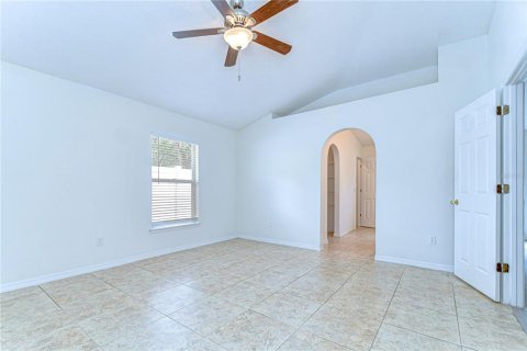 Casa en alquiler en Tampa, Florida, 3 dormitorios, 174.1 m2 № 2199949 - foto 24
