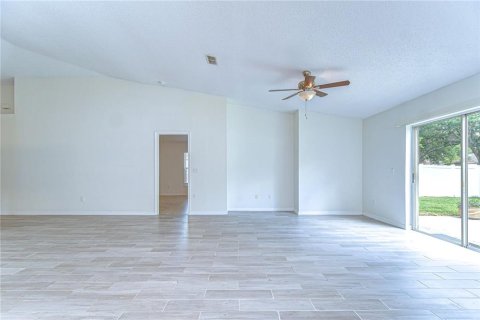 Casa en alquiler en Tampa, Florida, 3 dormitorios, 174.1 m2 № 2199949 - foto 20