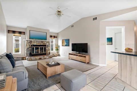 Casa en venta en Cape Coral, Florida, 3 dormitorios, 189.61 m2 № 1719726 - foto 16