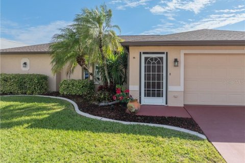 Casa en venta en Cape Coral, Florida, 3 dormitorios, 189.61 m2 № 1719726 - foto 3