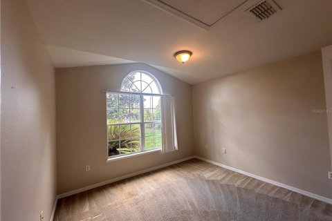 Villa ou maison à louer à Ocala, Floride: 3 chambres, 151.62 m2 № 2106972 - photo 5