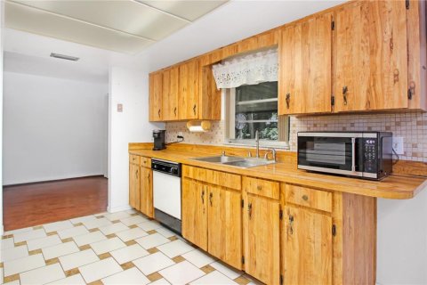 Купить виллу или дом в Дебари, Флорида 6 комнат, 111.95м2, № 1853772 - фото 5