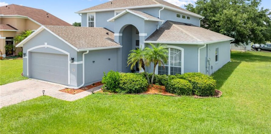 House in Kissimmee, Florida 4 bedrooms, 234.86 sq.m. № 1885166