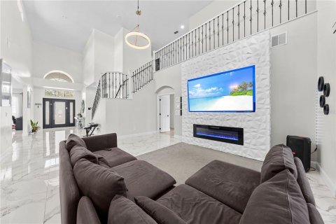 House in Kissimmee, Florida 4 bedrooms, 234.86 sq.m. № 1885166 - photo 19