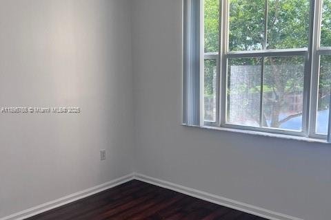 Снять в аренду кондоминиум в Мирамар, Флорида 2 спальни, 103.86м2, № 1948524 - фото 17