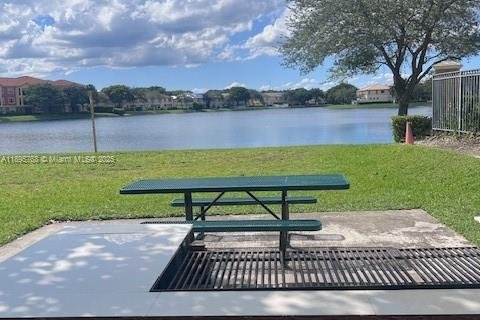 Снять в аренду кондоминиум в Мирамар, Флорида 2 спальни, 103.86м2, № 1948524 - фото 23