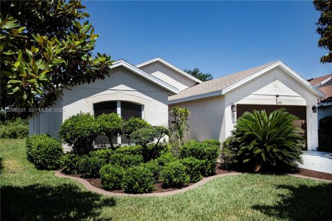 Casa en Riverview, Florida 4 dormitorios № 2170689