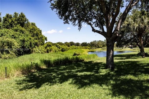 Casa en venta en Riverview, Florida, 4 dormitorios № 2170689 - foto 4
