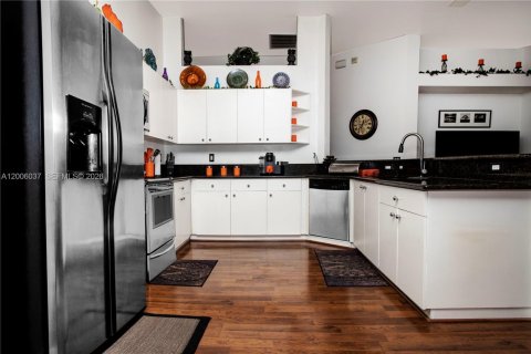 Casa en venta en Riverview, Florida, 4 dormitorios № 2170689 - foto 11