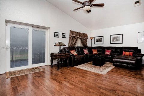 Casa en venta en Riverview, Florida, 4 dormitorios № 2170689 - foto 10