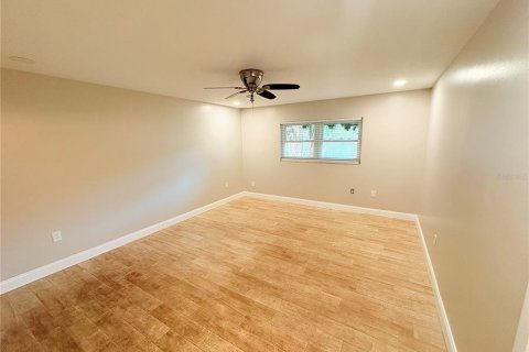 Casa en venta en Orlando, Florida, 3 dormitorios, 138.89 m2 № 1858417 - foto 13