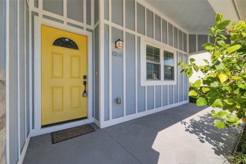Immobilier commercial à vendre à Clearwater, Floride: 7 chambres, 309.74 m2 № 2393633 - photo 2