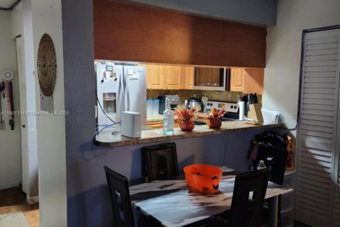 Copropriété à louer à Miramar, Floride: 3 chambres, 90.39 m2 № 1952310 - photo 8