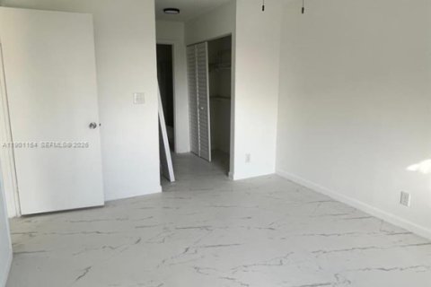 Copropriété à louer à Miramar, Floride: 3 chambres, 90.39 m2 № 1952310 - photo 11