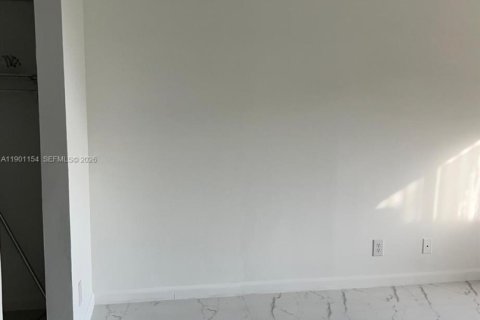 Copropriété à louer à Miramar, Floride: 3 chambres, 90.39 m2 № 1952310 - photo 18