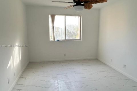 Copropriété à louer à Miramar, Floride: 3 chambres, 90.39 m2 № 1952310 - photo 12