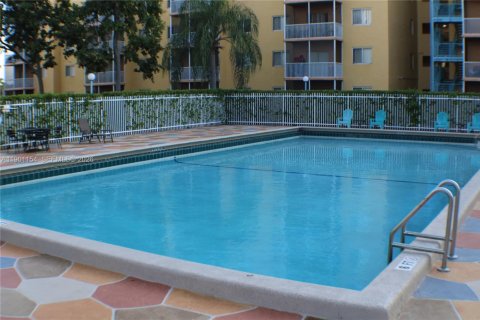 Copropriété à louer à Miramar, Floride: 3 chambres, 90.39 m2 № 1952310 - photo 24