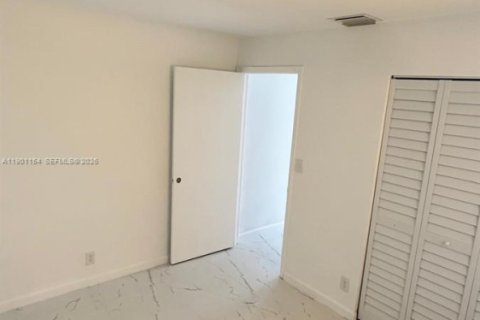 Copropriété à louer à Miramar, Floride: 3 chambres, 90.39 m2 № 1952310 - photo 16